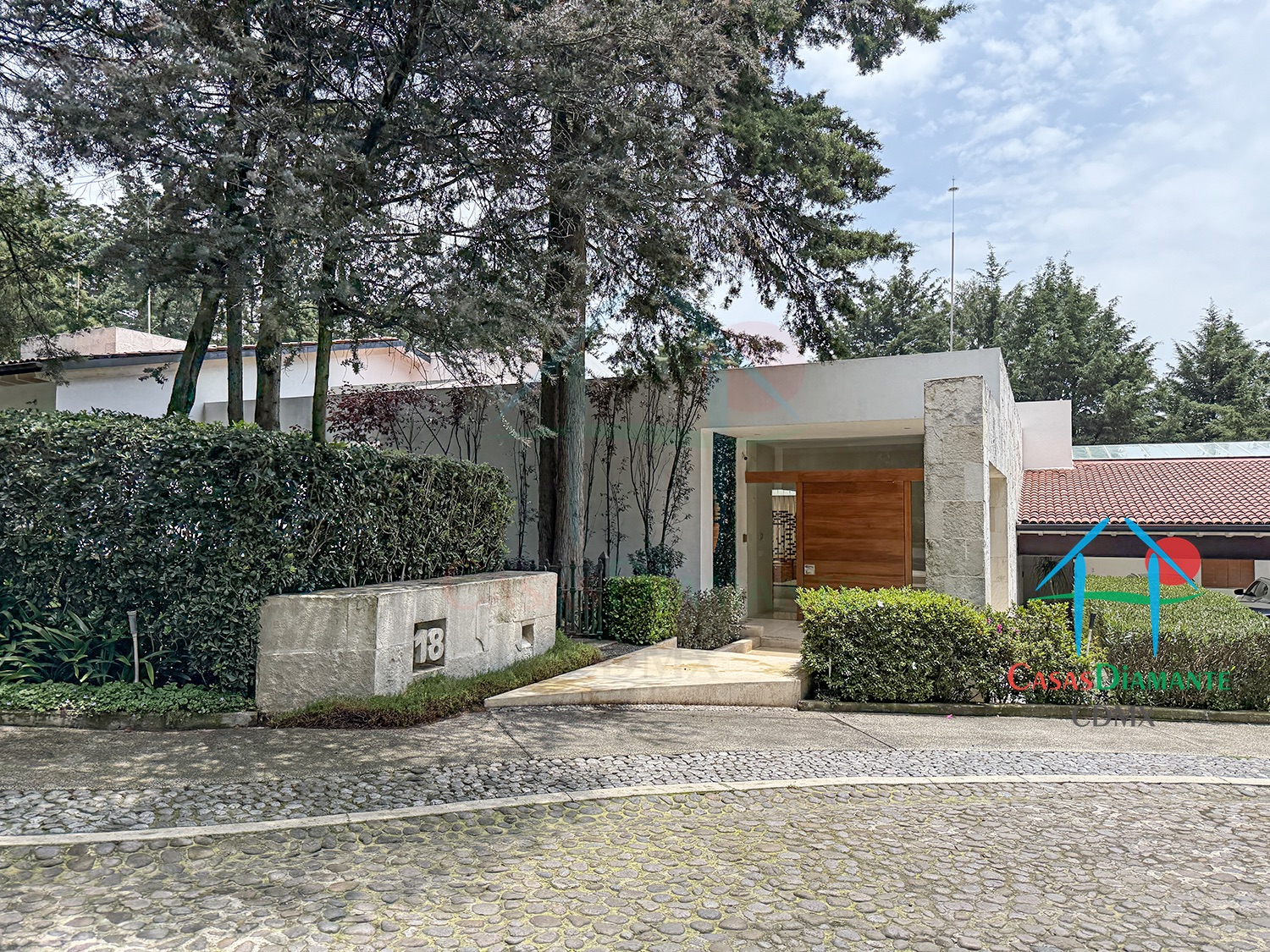 Rancho San Francisco Casa Encino - Acceso 1